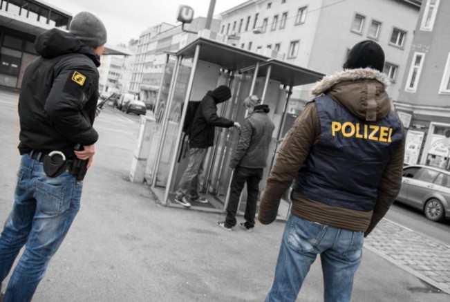 Viyana Narkotik Polisinin Dakika Dakika Operasyonları!