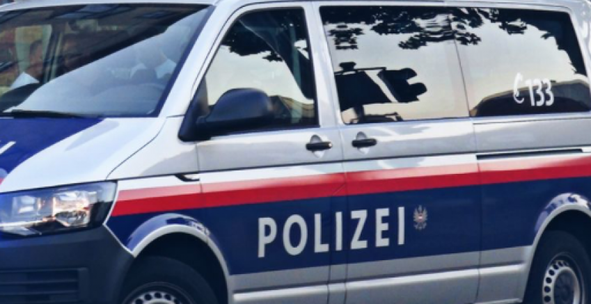 Avusturya Amstetten’de 4 çocuklu Anne bıçaklanarak öldürüldü