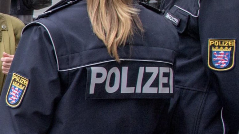 Avusturya | Innsbruck’ta Gözaltı Sırasında Şok Olay: Hırsız, Polis Memurunun Parmağını Isırdı