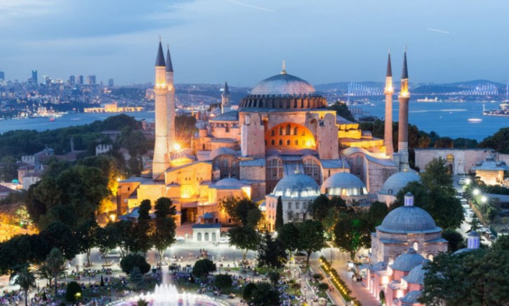 Türkei – Istanbul: Eintritt in die Hagia Sophia für ausländische Touristen jetzt 25 Euro – Neue Eintrittspreise für das historische Erbe
