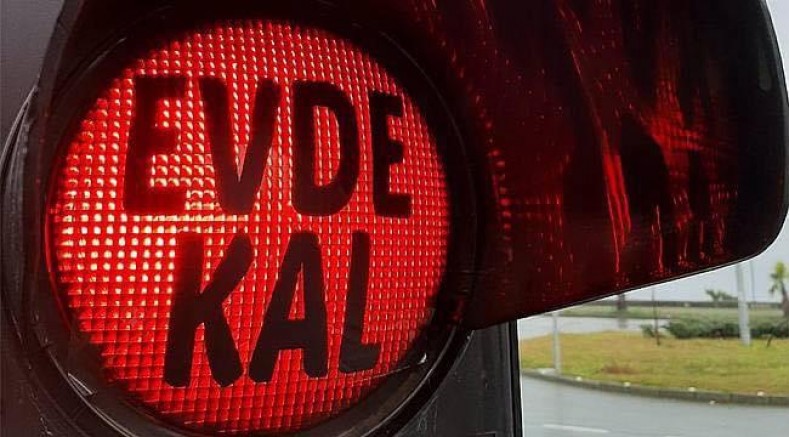 Avusturya’da 21 ilçe ve bölge Corona trafik ışığında kırmızıya döndü