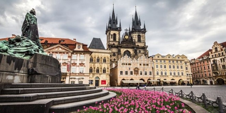 Çekya’da gece sokağa çıkma yasağı uygulanacak