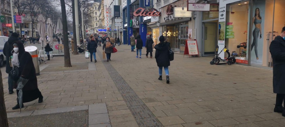 Avusturya’da 26 aralık-18 ocak tarihleri arasında 24 saat sokağa çıkış kısıtlamaları uygulanacak