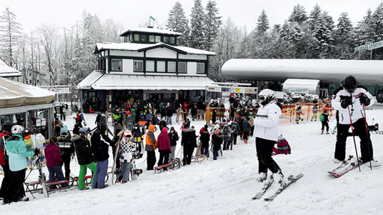 Avusturya: Sağlık ve İçişleri Bakanlarından Kayak Merkezlerini Kapatma Tehditi