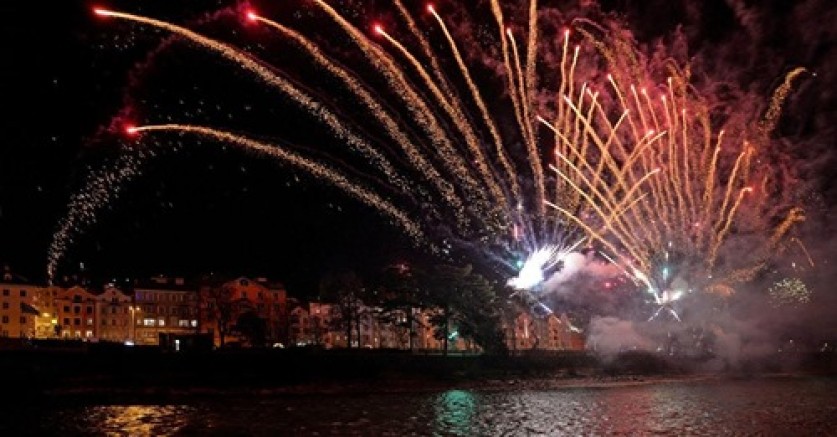 Başkent Viyana 2021 yılını yasadışı patlamalarla karşıladı