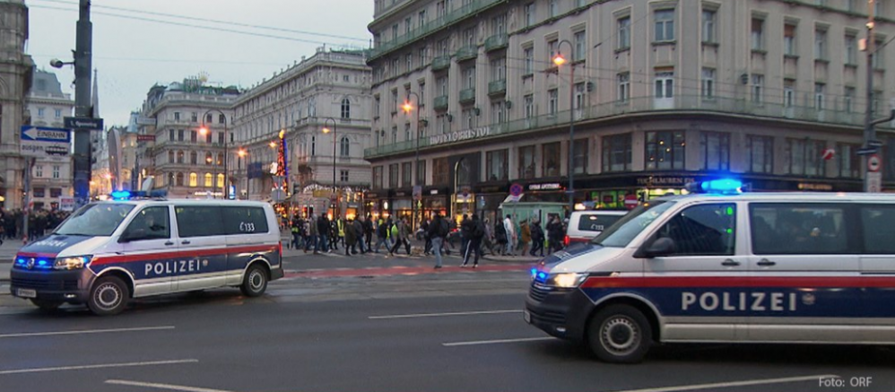 Viyana’da Corona muhalifleri hafta sonu için dört ayrı protesto başvrusu yaptı sadece bir tanesine izin verildi
