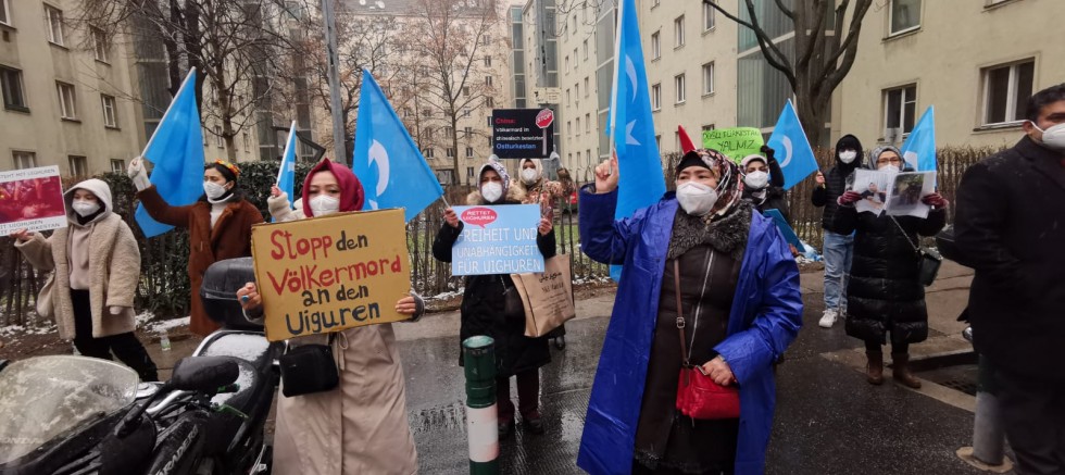Viyana’da bugün Çin’in Doğu Türkistan politikaları protesto edildi
