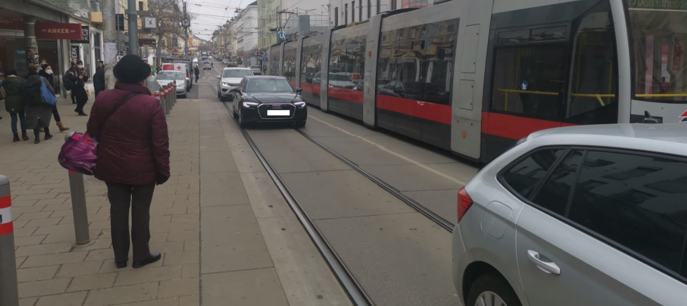 Avusturya’da günlük Koronavirüs vaka sayıları 3 bine yaklaştı