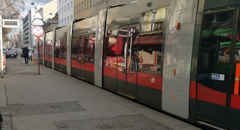 Avusturya’da yine son 24 saat içinde 2 bin 425 yeni Koronavirüs vakası görüldü