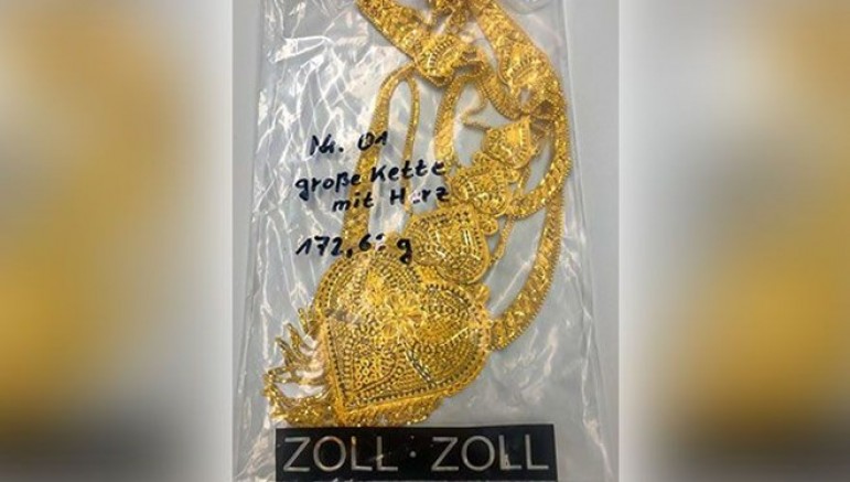 Türkiye’den Almanya’ya giden kadın yolcunun çorabından 40 bin Euro değerinde Altın çıktı