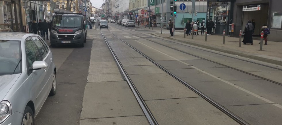 Avusturya’da günlük Koronavirüs vaka sayısı 2 binin altına düşmüyor