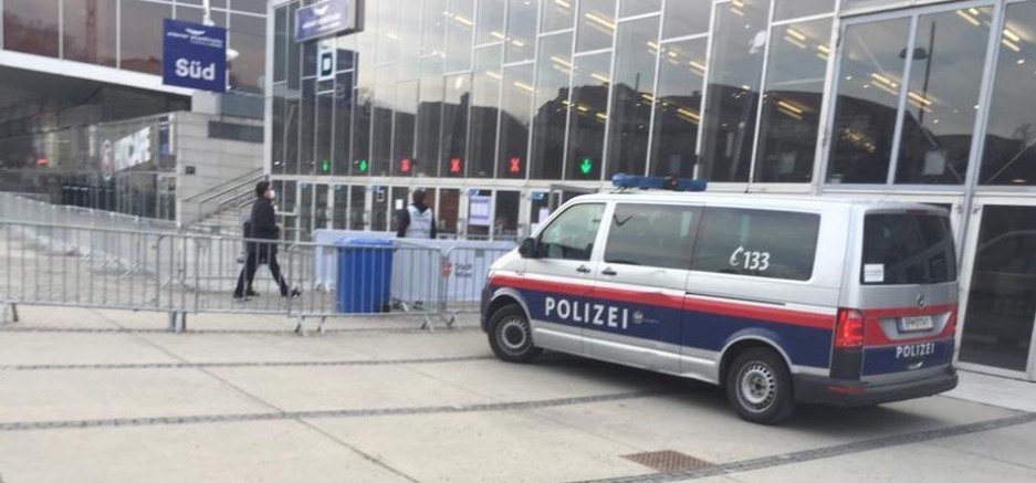 Avusturya’da son 24 saat içinde 2 bin 329 yeni Koronavirüs vakası tespit edildi