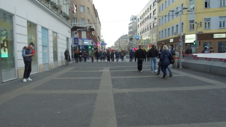 Avusturya’da son 24 saatte yeni Koronavirüs vaka sayısı 2 bin 25