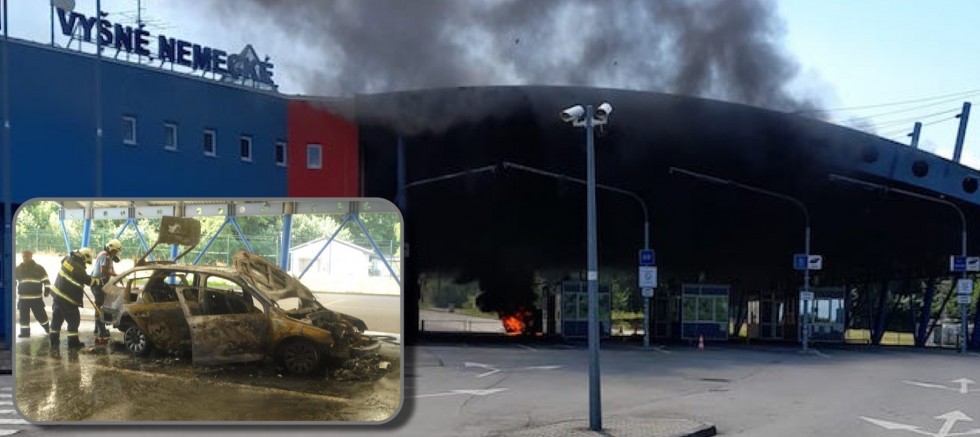 Gümrük kapısında sıra beklerken aracı ateşe vererek kaçtı