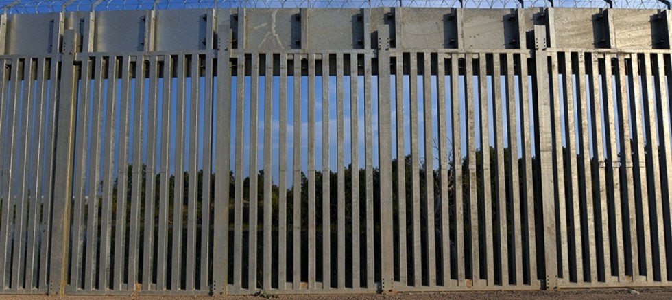 Yunanistan’dan Türkiye sınırına 40 kilometrelik çelik duvar