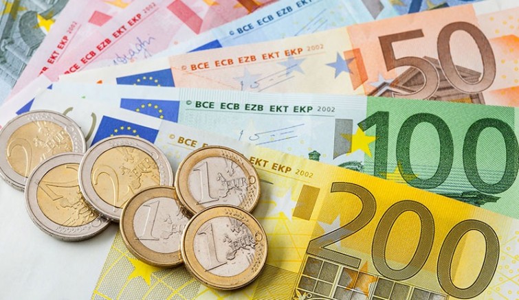 Avusturya | Villach’ta Bebekli Aile Maskesi Altında Dolandırıcılık: Yardımsever Vatandaş Mağdur Edildi