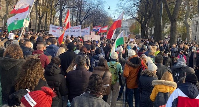 Avusturya’da Koronavirüs salgınının yayılması önlenemiyor! Son 24 saat içinde 13 bin 806 yeni vaka, 27 ölü