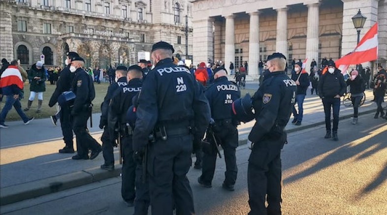 Avusturya’da Korona sayıları daha da artacak! Son 24 saatte 34 binden fazla yeni vaka görüldü