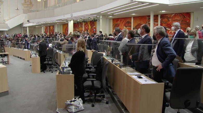  Avusturya’da zorunlu aşı 33 ret oyuna karşı 137 evet oyuyla parlamentoda onaylandı 