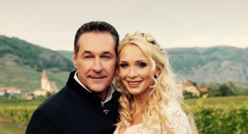 Avusturya FPÖ eski Başkanı Strache’nin eşi Philippa zorunlu aşılamaya evet dedi