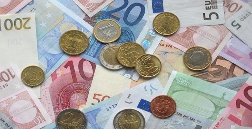 Avusturya’da Nisan ayına kadar tüm hanelere 150 Euro’luk hediye çeki gönderilecek