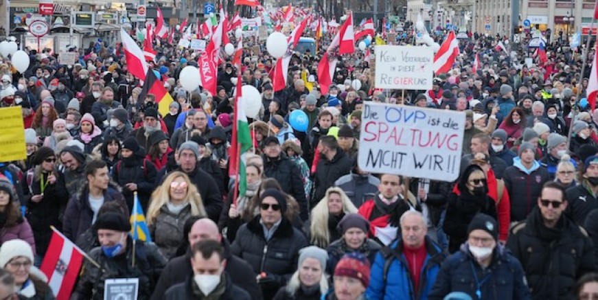 Avusturya | Haftanın ilk gününde 27 bin 299 yeni vaka, 14 ölüm
