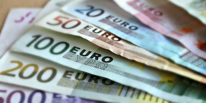 Avusturya Devleti Bugünden İtibaren Herkese 145 ile 290 Euro Arasında Ödeme Yapacak!