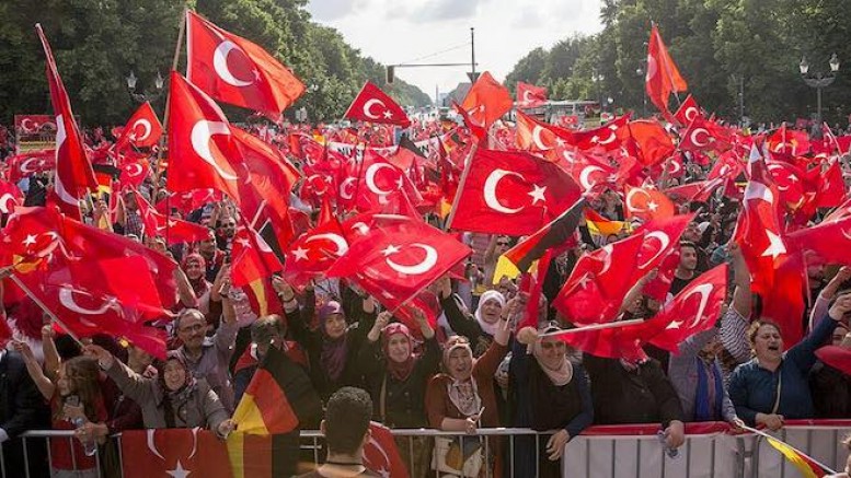 Almanya’da Türk vatandaşlarından mal varlığı ile ilgili “tasdikname” isteniyor