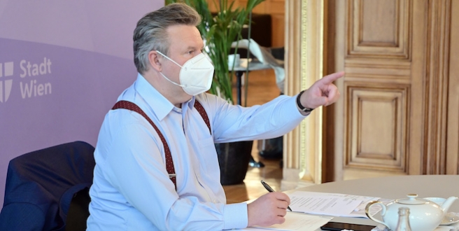 Viyana Belediye Başkanı Ludwig: Yardım malzemeleri taşıyan üç Tır daha Viyana’dan Ukrayna’ya gidiyor