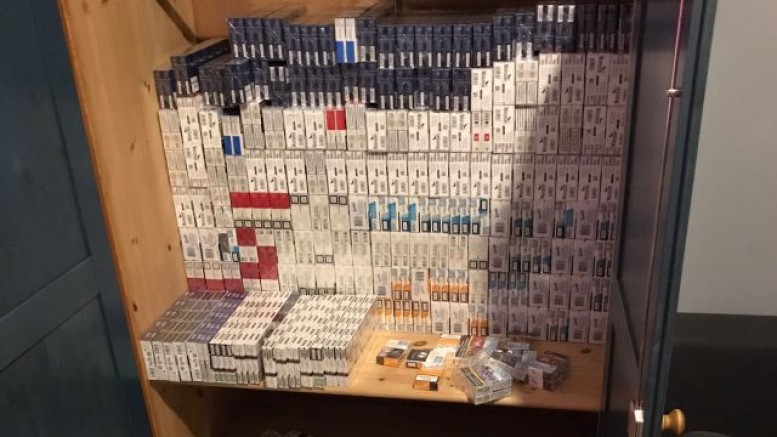 Avusturya’da yabancılar polisi kontrol için gitti: Suriyeli sığınmacının evinde 350 karton kaçak sigara bulundu!