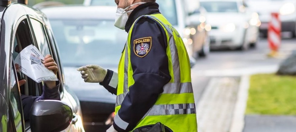 Avusturya’ya 8 ayda 56 binden fazla sığınma başvusu yapıldı! Slovakya sınırında yine kontroller başladı