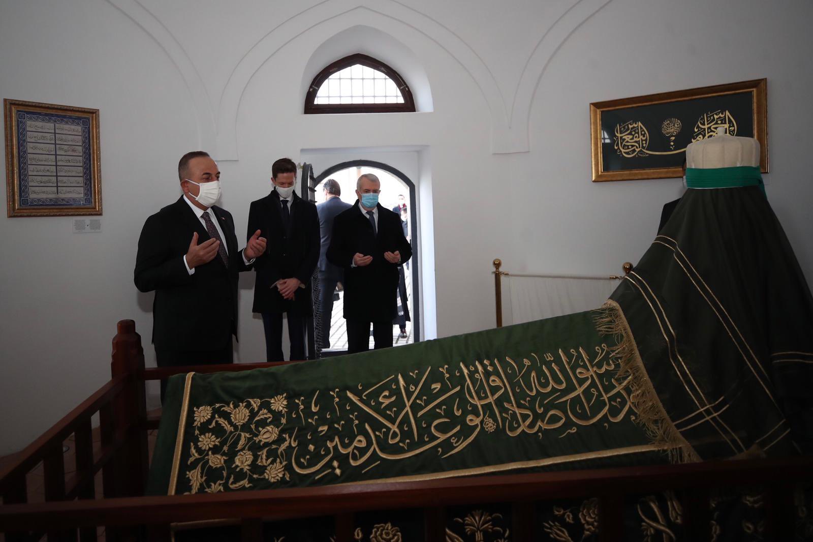 Dışişleri Bakanı Çavuşoğlu Macaristan’da