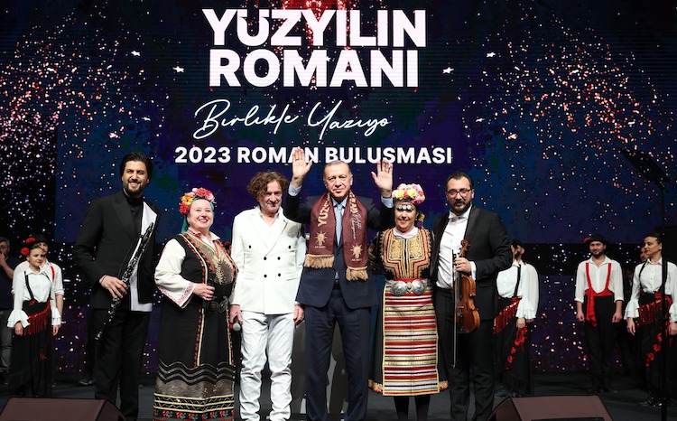Cumhurbaşkanı Erdoğan her Roman’a bir yuva: 12 ilde Romanlara özel sosyal konut projesi geliyor!