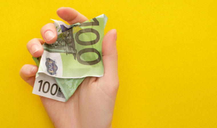 Avusturya’da öğrencilere İşci odasın’dan 100 Euro okul ikramiyesi