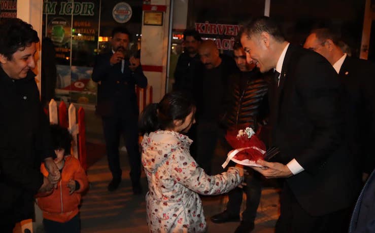 ATA İttifakı Cumhurbaşkanı Adayı Sinan Oğan 39 bin 323 imzaya ulaştı