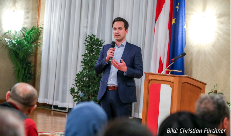  Viyana Belediye Başkan Yardımcısı Christoph Wiederkehr Viyana’da deprem yardımı toplayan STK ve gönüllülere teşekkür