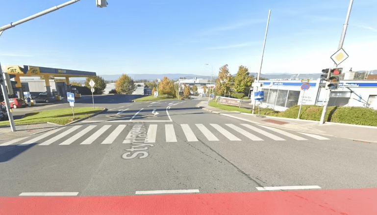 Avusturya | Graz’da Yaya Geçidindeki Feci Kaza: 58 Yaşındaki Yaya Ağır Yaralı
