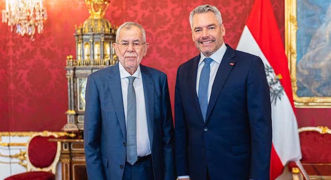 Avusturya Cumhurbaşkanı Alexander Van der Bellen 80. Doğum Gününü Kutluyor