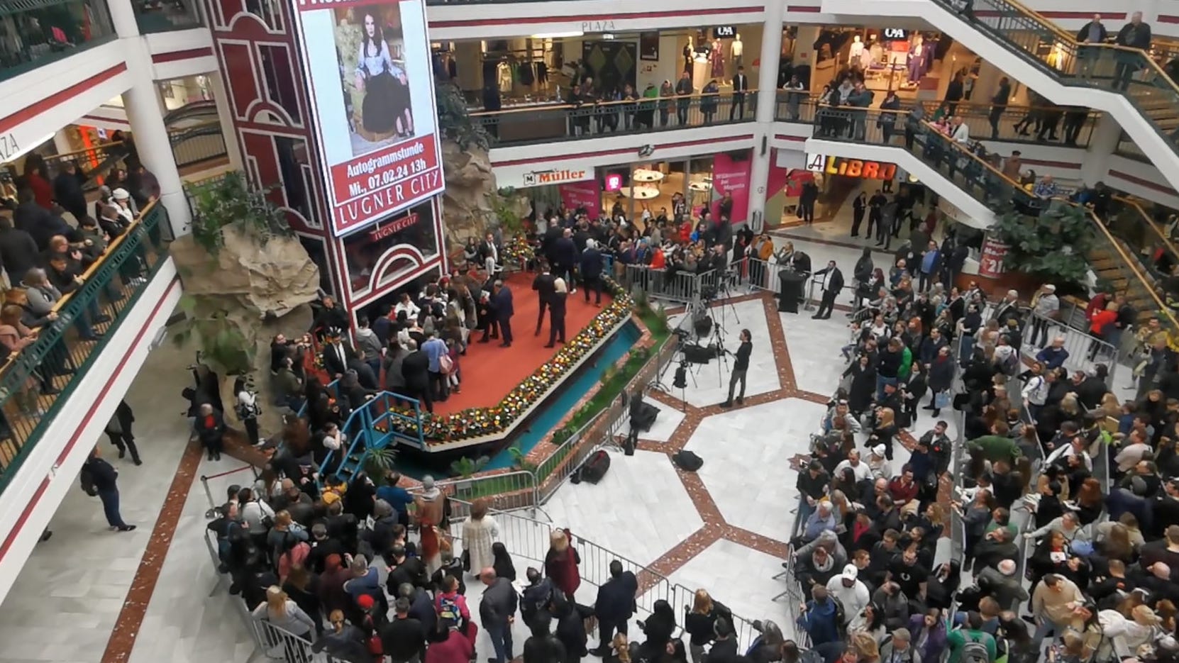 Avusturyalı Milyoner Richard Lugner’dan Şok Açıklama: 40 Milyon Euro Borç İtirafı