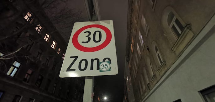 Avusturya | Vorarlberg’in Başkenti Bregenz’de Hız Limiti Saatte 30 Kilometreye Düşürüldü