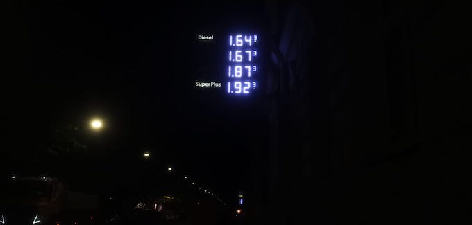 Avusturya’da Akaryakıt Fiyatları Sert Düşerken Bugün 2 Cent Zamlandı