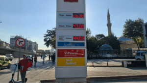 Konya’da 26 Eylül 2024 Akaryakıt Fiyatları: Dizel 43.08 TL, Benzin 44.03 TL, LPG 26.38 TL