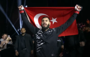 UFC’nin Yükselen Türk Yıldızı: Viyana’da Yaşayan Niğdeli Dövüşçü İbo Aslan Kimdir?