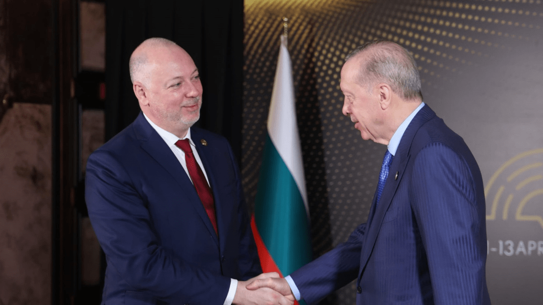 Zhelyazkov ve Erdoğan Antalya’da Bir Araya Geldi: Bulgaristan-Türkiye İş Birliği Güçleniyor