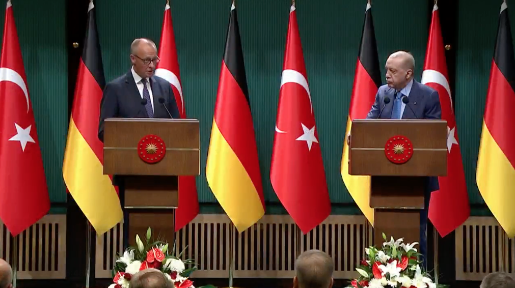 Ankara’daki Basın Toplantısı Gerildi: Merz ve Erdoğan Arasında Açık Atışma!