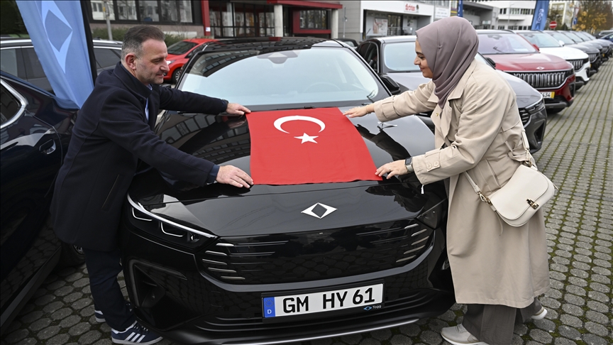 TOGG Almanya’da Yollarda! Yerli Elektrikli Otomobil 34.295 €’dan Başlayan Fiyatlarla Satışta