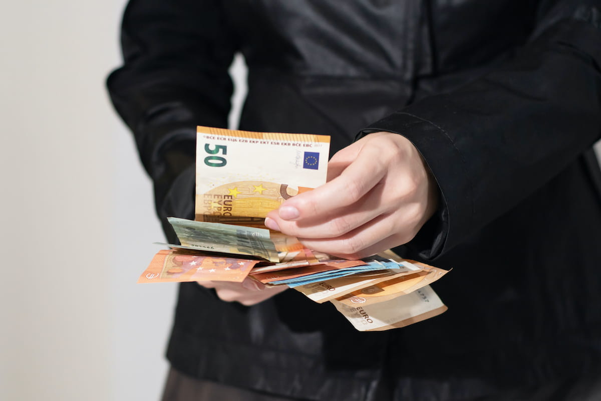 Avusturya’da Suriyeli Ailenin Sosyal Yardımı 3.000 Euro’dan 1.285 Euro’ya Düştü